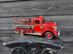 Decoratief ornament - Grote antieke brandweerwagen