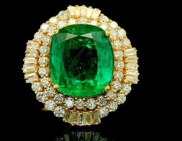Ring - 18 karaat Geel goud - 5.76ct. tw. Smaragd - Diamant -