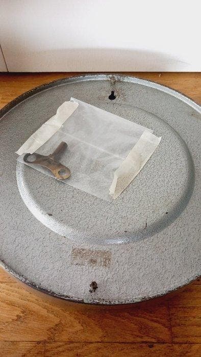 Wandklok - boselli - Ontwerp IJzer - 1950-1960 - Gio Ponti, Antiquités & Art, Antiquités | Meubles | Chaises & Canapés