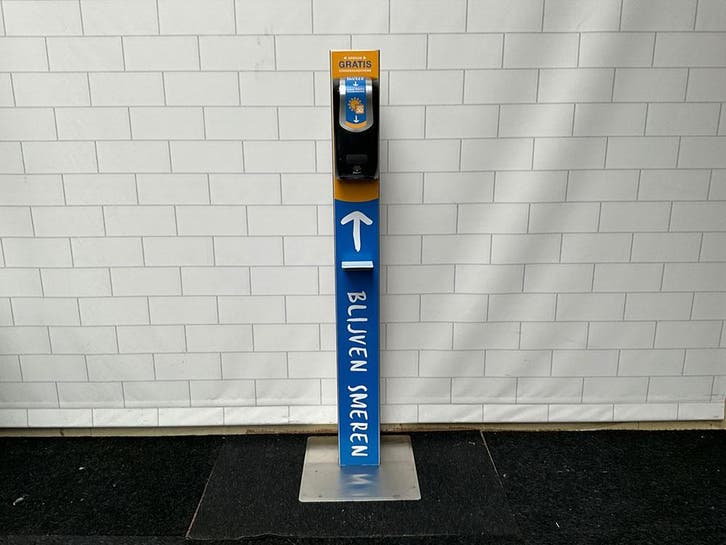 Zonnebrandcrème dispenser op zuil, Articles professionnels, Horeca | Équipement de cuisine, Enlèvement ou Envoi