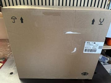 Veiling - AEG DBB4651M Schouwafzuigkap 60 cm RVS - showroom, Nieuw