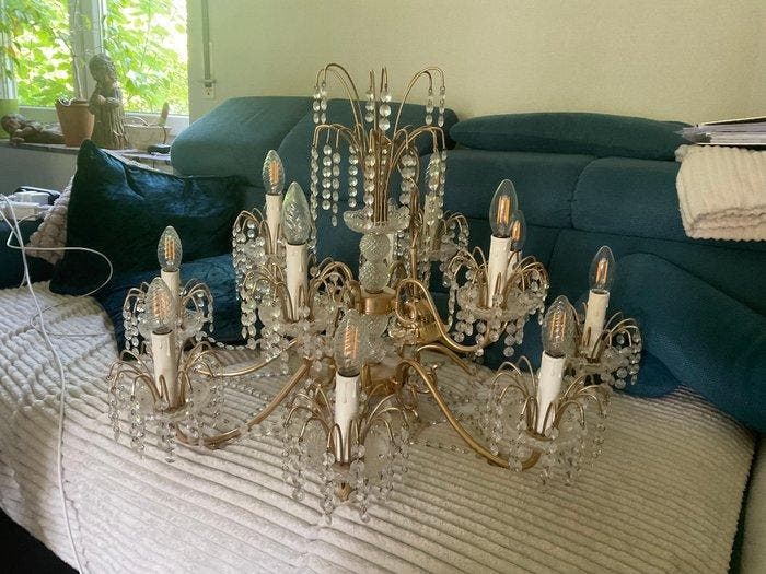 andere - Lustre - Laiton moulé, Laiton doré, Cristal,, Antiek en Kunst, Curiosa en Brocante