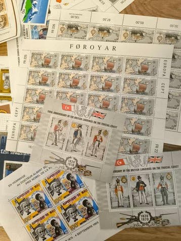 Monde - Europe Monde Thématique MNH Feuille miniature Lot de