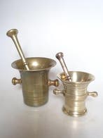 2 Knopvijzels 1800-1850 - Vijzel en stamper - Brons/Messing