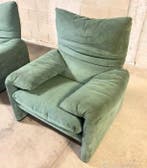 Cassina - Vico Magistretti - Ensemble de sièges (2) -