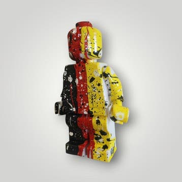 RED - sculptuur, Lego Germany - 20 cm - Hars - 2026