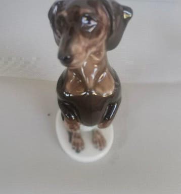 KPM - Figuur - Stehendeshund - Porselein