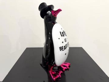 Van Apple - Penguin - Life Is Beautiful