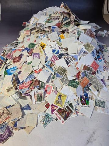 Wereld - 1 kg, (duizenden - zonder papier) inclusief ouder, Gestempeld