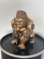 Rob VanMore - VANMORE Golden Ape