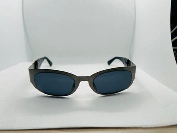 Yves Saint Laurent - Lunettes de soleil, Nieuw