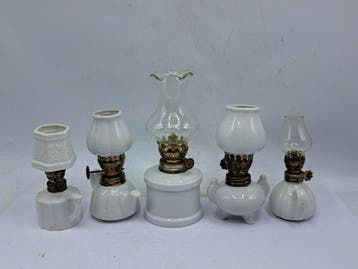 Olielamp - Tafellamp - Porselein, Glas, Messing - Vijf, Antiek en Kunst