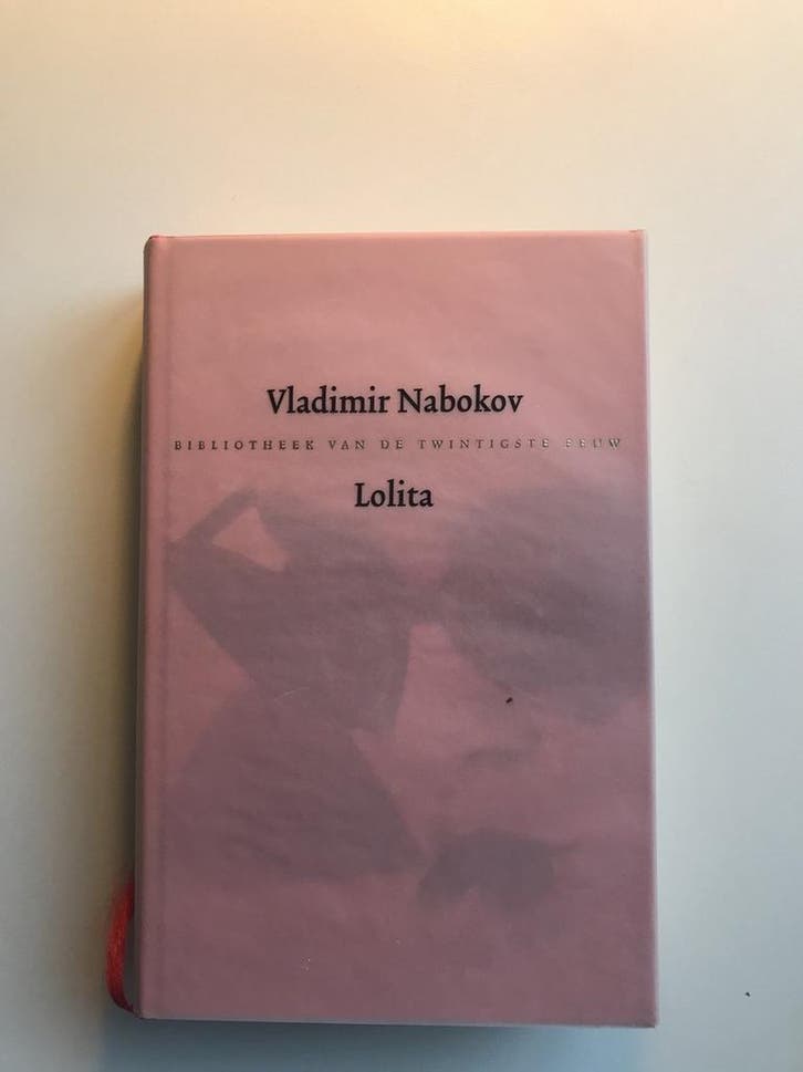 Lolita 9789051084306 Vladimir Vladimirovich Nabokov, Boeken, Overige Boeken, Gelezen, Verzenden