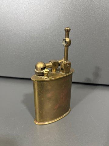 Polaire - Sans prix de réserve - Briquet de table - Laiton