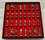 Bordspel - Los Cruzados - Metaal, Antiek en Kunst