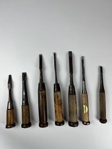 Beitels 7-delig Vintage Japans Timmer- en Houtbewerking