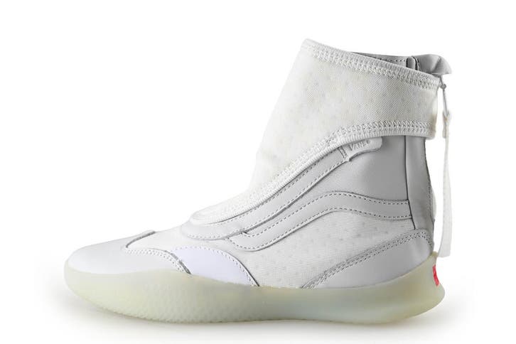 Vans Boots in maat 40 Wit, Kleding | Heren, Schoenen, Wit, Zo goed als nieuw, Boots, Verzenden
