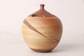 Vase à couvercle en nériage — Teintes terre tourbillonnantes