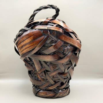 Japanse Ikebana-bamboe-bloemenmand met metalen voering en