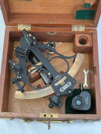 Sextant - Bois, Métal