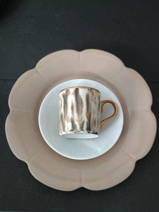 Royal Limoges-Jaune de Chrome-St. Joanis - Tafelservies (25), Antiek en Kunst, Antiek | Meubels | Tafels