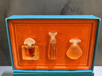 Lalique - Parfumfles - De Onvindbaren - Glas en Lucite