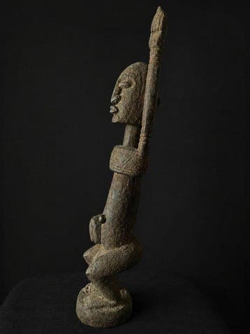 Belle et rare ancienne figurine Dogon Nommo avec patine