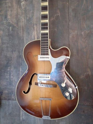 Höfner - Guitare jazz Hofner 4560 Schaller Electronique - -