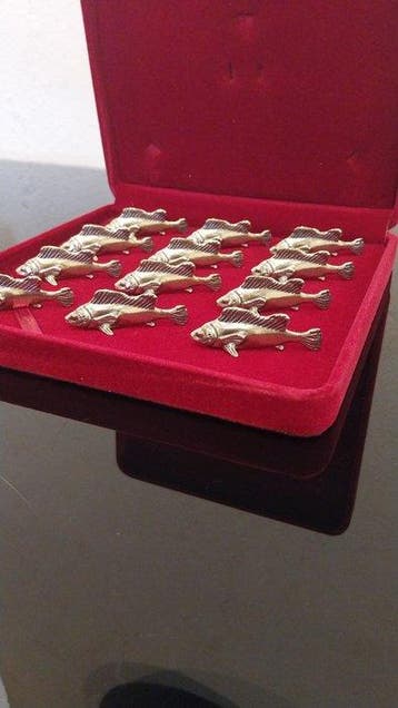 Porte couteau (12) - poissons - Métal