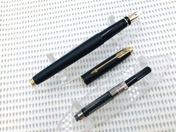 Parker - 75 Matte Black 14K 585 Gold with Converter - Zonder, Nieuw