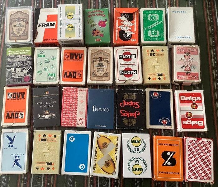 Speelkaarten - 28 speelkaarten - Papier, Antiek en Kunst, Antiek | Speelgoed