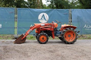 Veiling: Minitractor Kubota L2000DT Diesel 20pk met voorlade, Ophalen