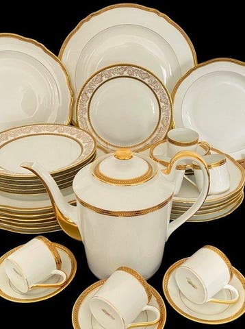 Limoges - Tafelservies voor 6 (32) - Porselein