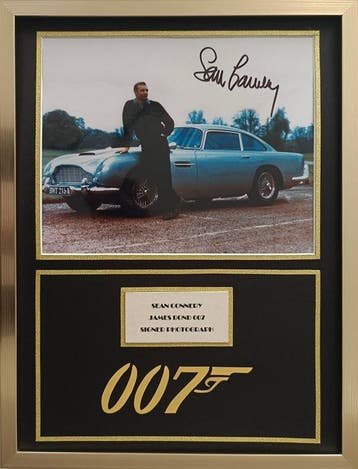 James Bond 007: Goldfinger - Sean Connery hand signed photo