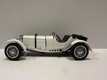 Danbury Mint 1:24 - Voiture miniature - 1931 Mercedes Benz