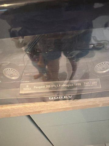 Norev 1:18 - Voiture de sport miniature - Peugeot 205 Gti, Hobby en Vrije tijd, Nieuw