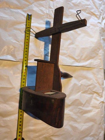 Antique Wooden Holmes-Pattern Stereoviewer & Collection of