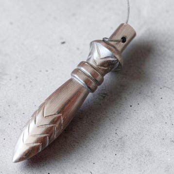 Thoth-pendel, Egyptisch, gemaakt van ebbenhout. Ketting en