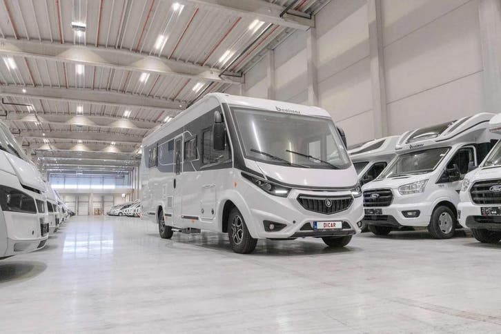 Benimar Amphitryon 998–Alde nieuw met daginschrijving 3753, Caravans en Kamperen, Mobilhomes, Cassettetoilet, Handgeschakeld, Standaard zit