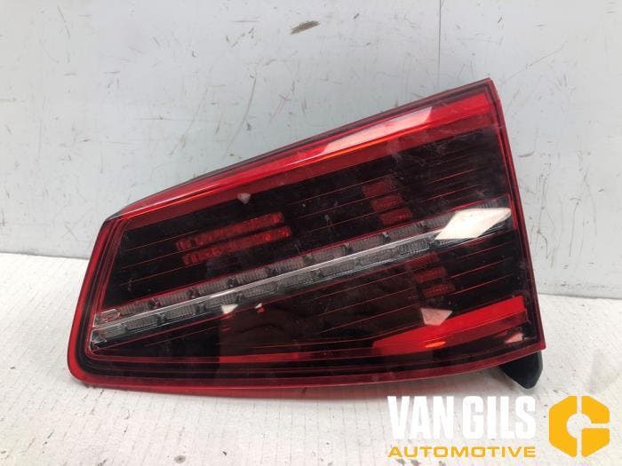 Achterlicht rechts Volkswagen Passat O327141, Auto-onderdelen, Verlichting