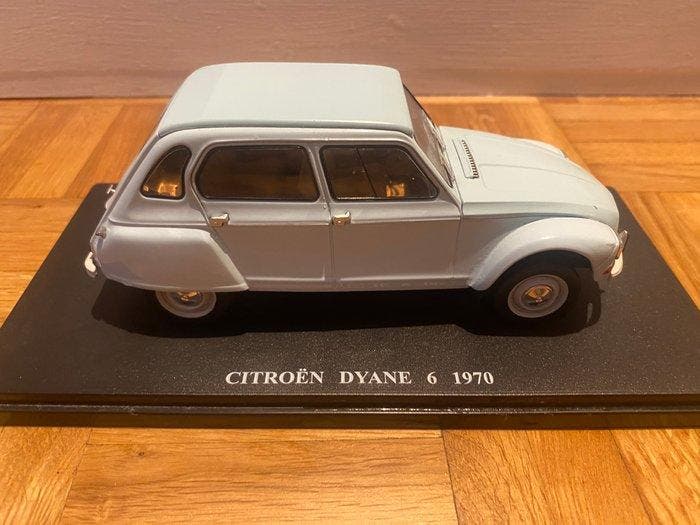 Hachette 1:24 - Modelbouwdoos - Citroën Dyane 6 1970, Hobby en Vrije tijd, Modelauto's | 1:5 tot 1:12