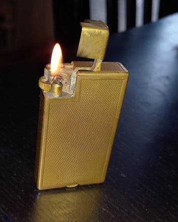 Dunhill - Savory - Aansteker - Verguld
