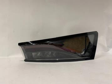 Nissan Ariya 22- rechter achterlicht LED Europa A4U371-0000, Verzenden, Gebruikt