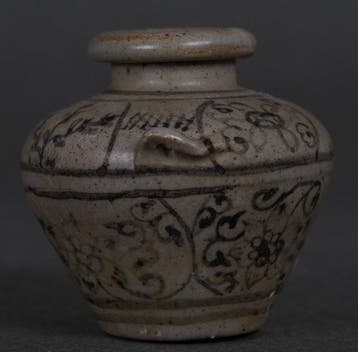 Jiajing (1522-1566) - Pot - Blauw-witte bolvormige vaas uit