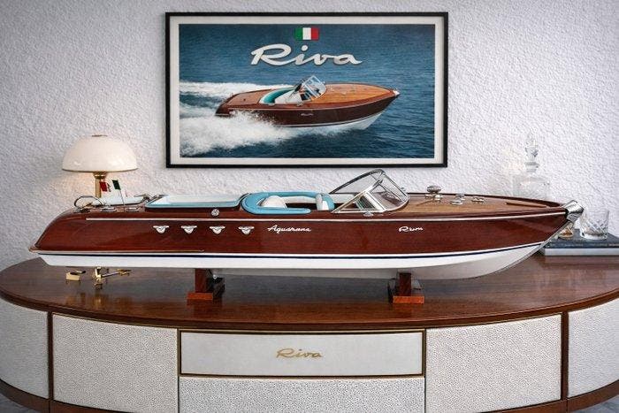 maquette de luxe Riva Aquarama bois 53cm 1:10 - Modelboot, Hobby en Vrije tijd, Modelauto's | 1:5 tot 1:12