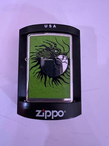 Zippo - Aansteker - IJzer (gegoten/gesmeed)