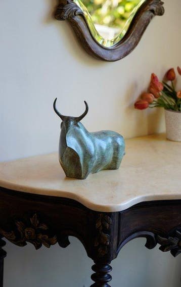 Sculpture, Stunning Abstract Buffalo sculpture - 20 cm -