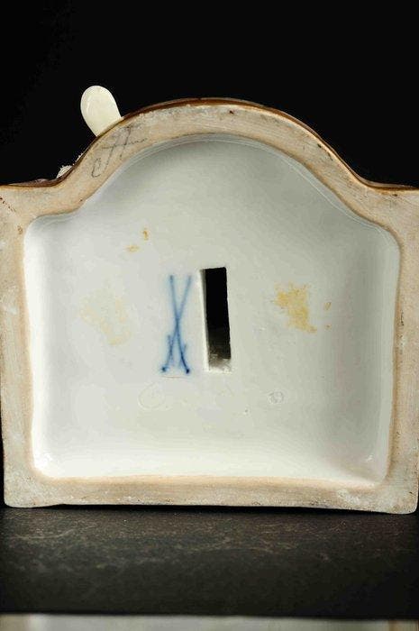 Figuur - Meissen – Ragazza che dorme – Louise addormentata -, Antiek en Kunst, Antiek | Glaswerk en Kristal