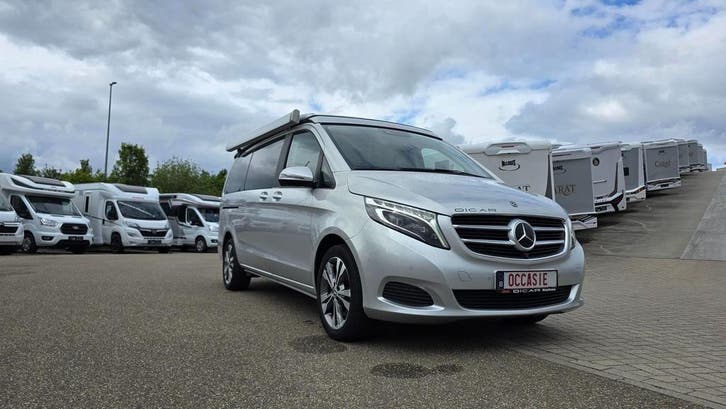 Mercedes Marco Polo met automaat, trekhaak en hefdak 44059, Caravanes & Camping, Camping-cars
