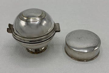 Objets religieux et spirituels (2) - Plaqué(e) argent -